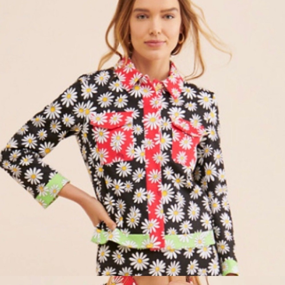 P001. $695 Moschino Boutique x Free
People Daisy Black Red Colorblock
Jacket